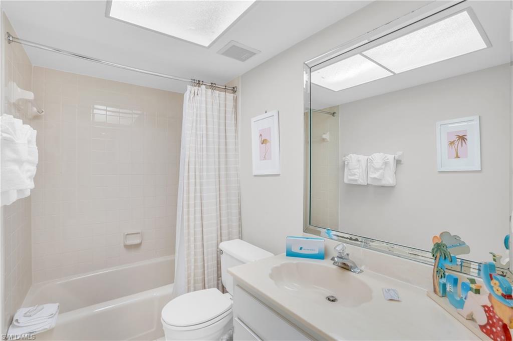 17080 Harbour Point Dr # 214 Property Photo 23