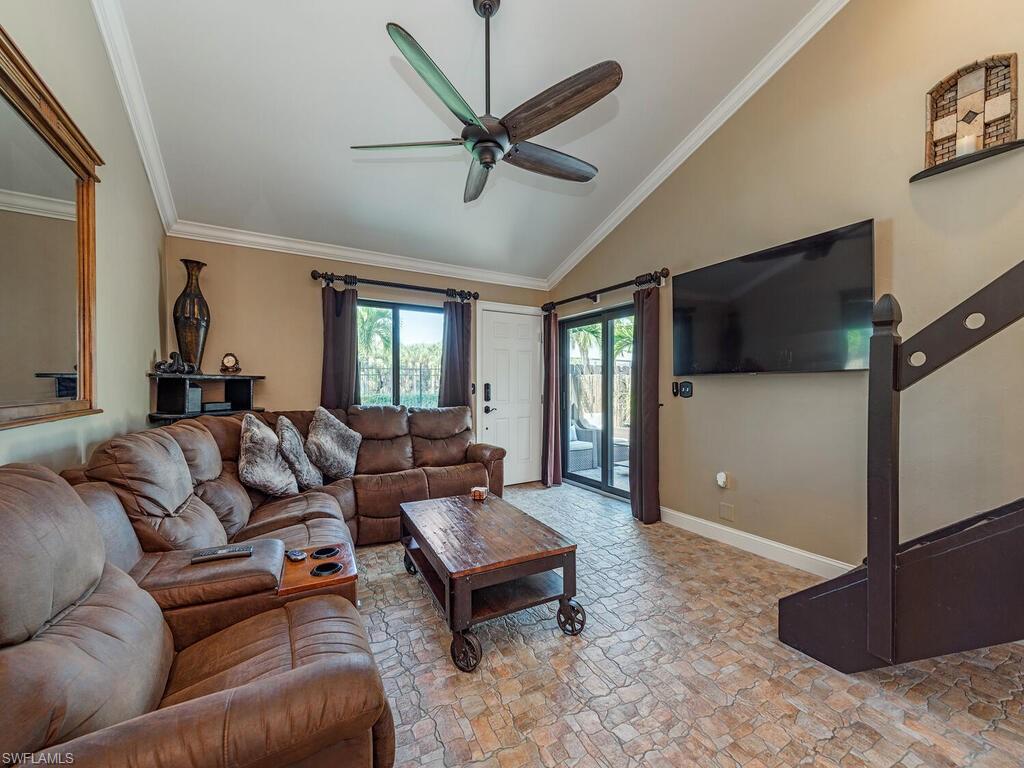 12936 Cherrydale Ct Property Photo 3