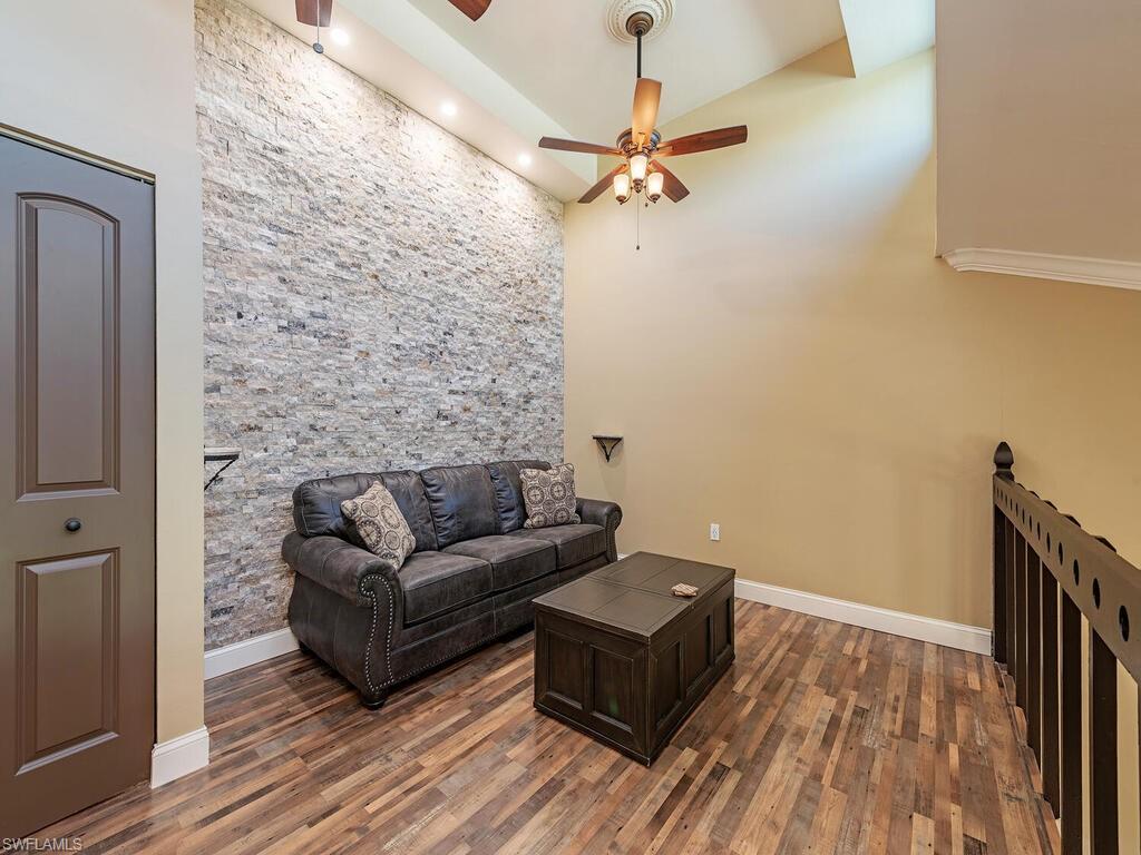 12936 Cherrydale Ct Property Photo 11