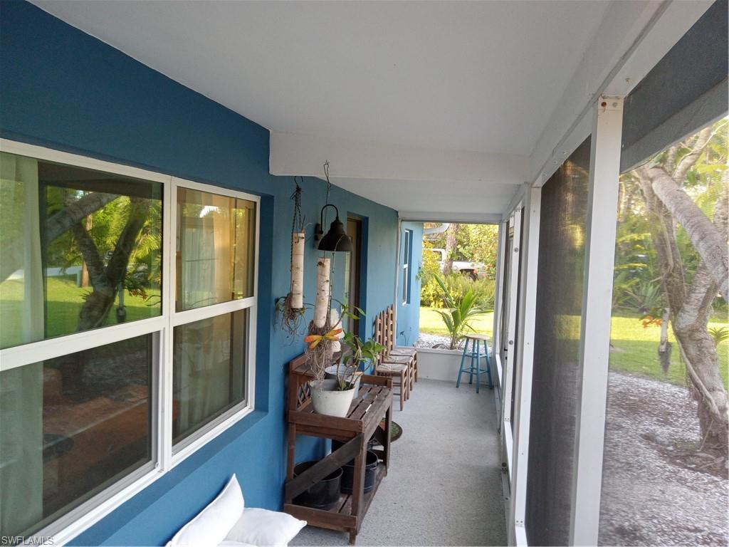 10899 Russell Rd Property Photo 1