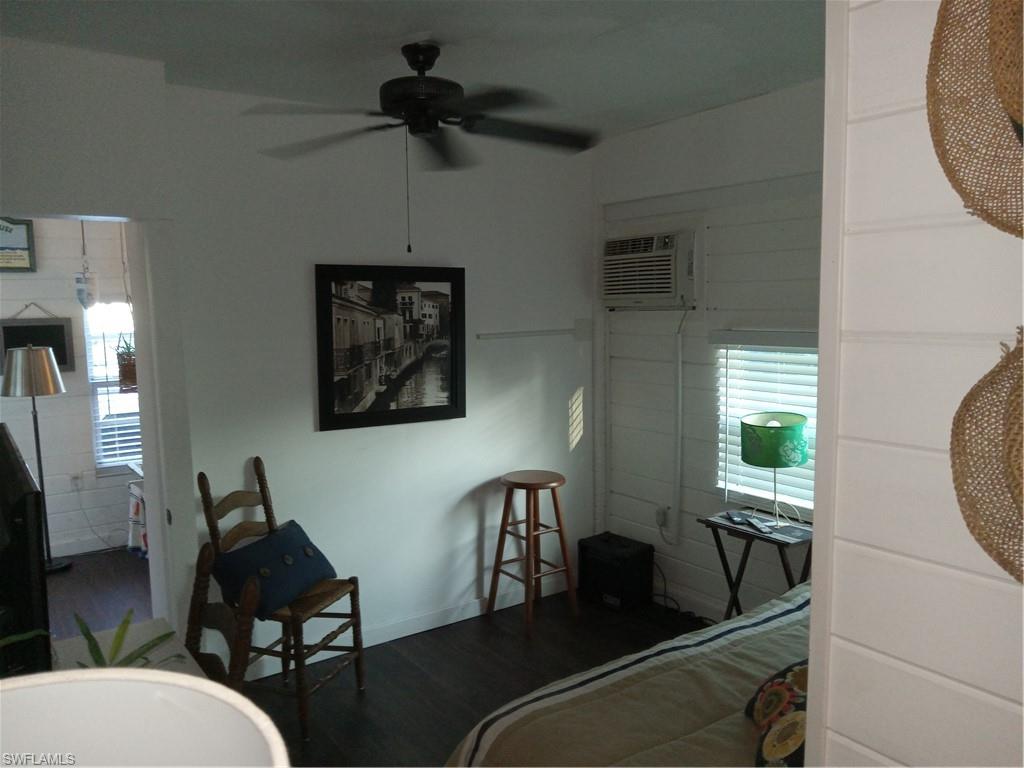 10899 Russell Rd Property Photo 10