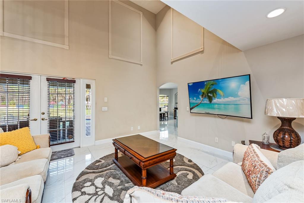 13965 Collier Blvd Property Photo 3
