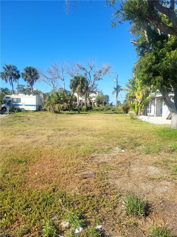 5840 Lauder St Property Photo 3