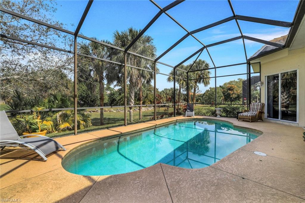 9115 Estero River Cir Property Photo 24