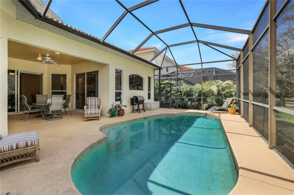 9115 Estero River Cir Property Photo 25