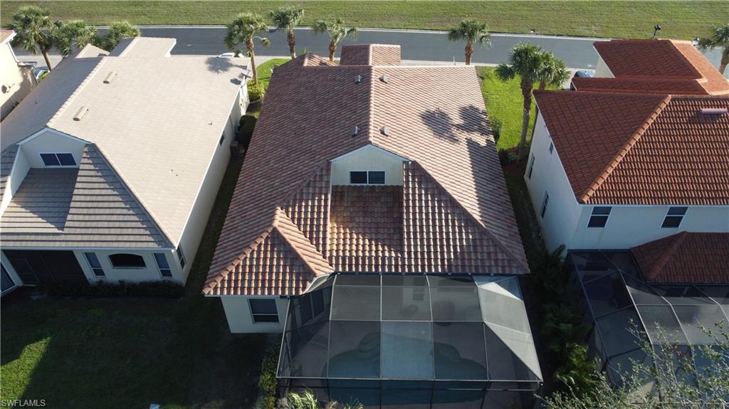 9115 Estero River Cir Property Photo 29