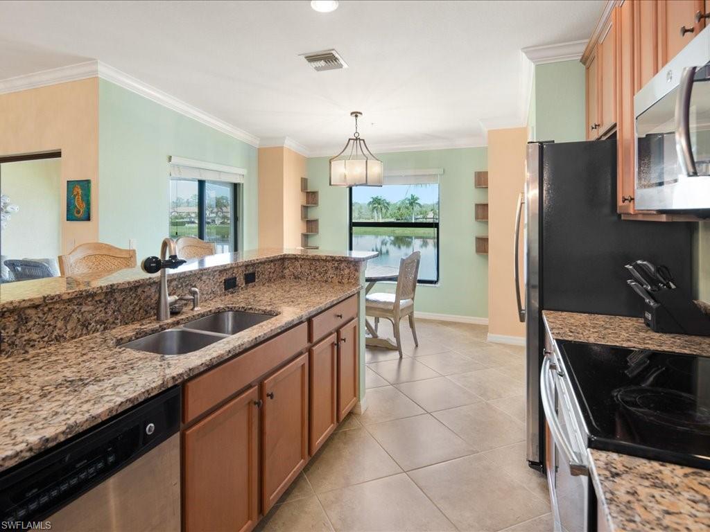 9509 Avellino Way # 1823 Property Photo 7