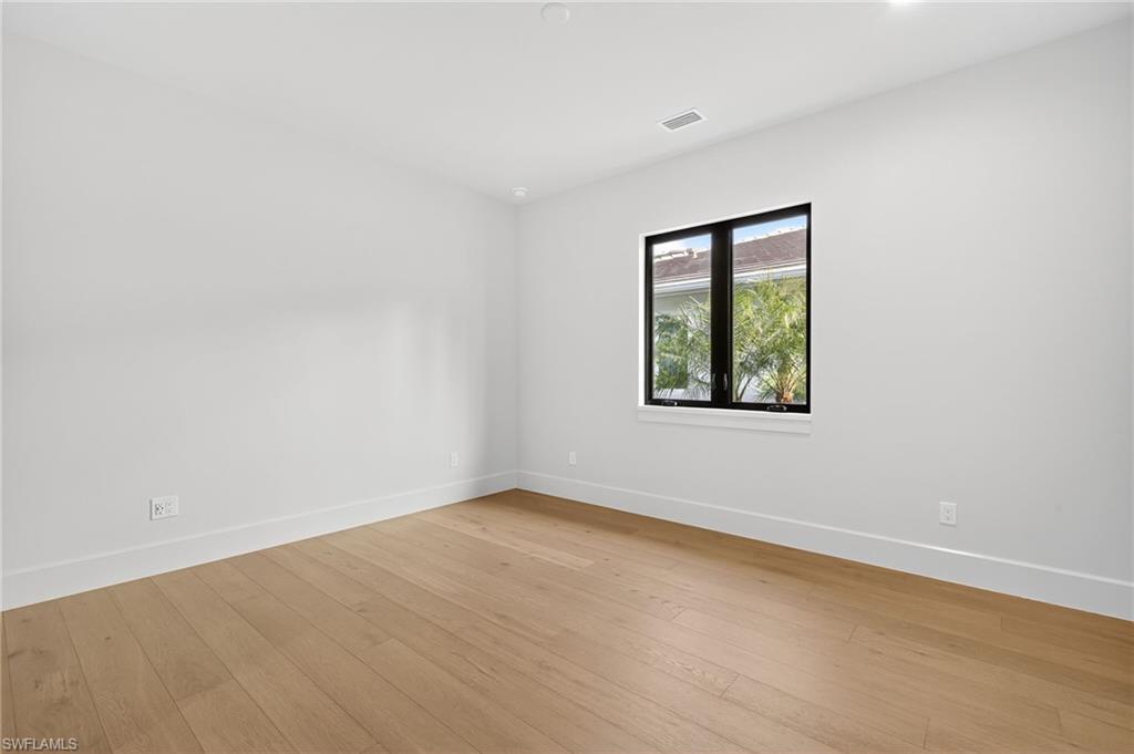 2032 Cambridge Park Dr Property Photo 20
