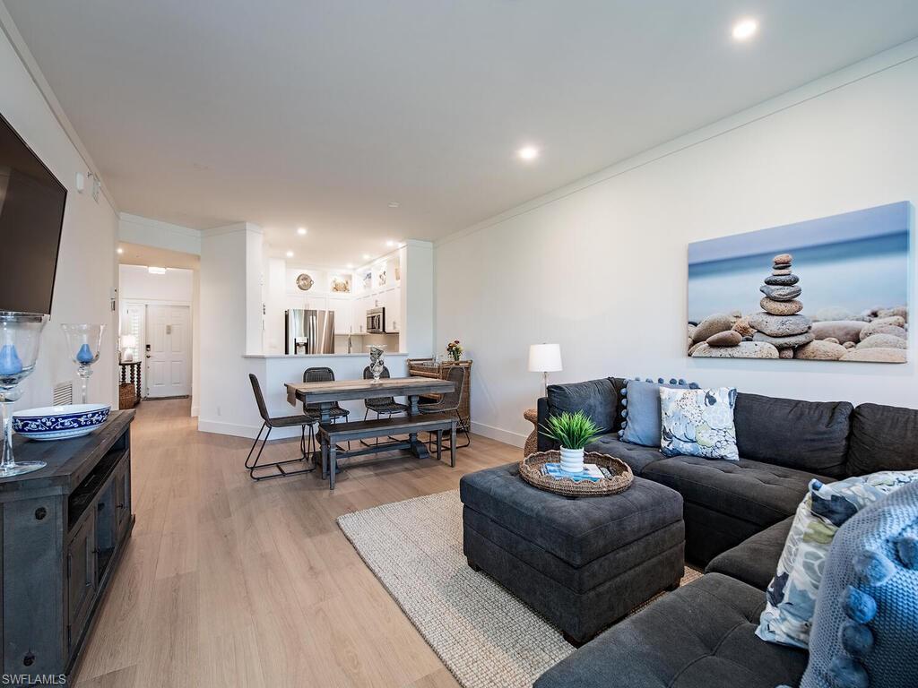 7670 Pebble Creek Cir # 202 Property Photo 1