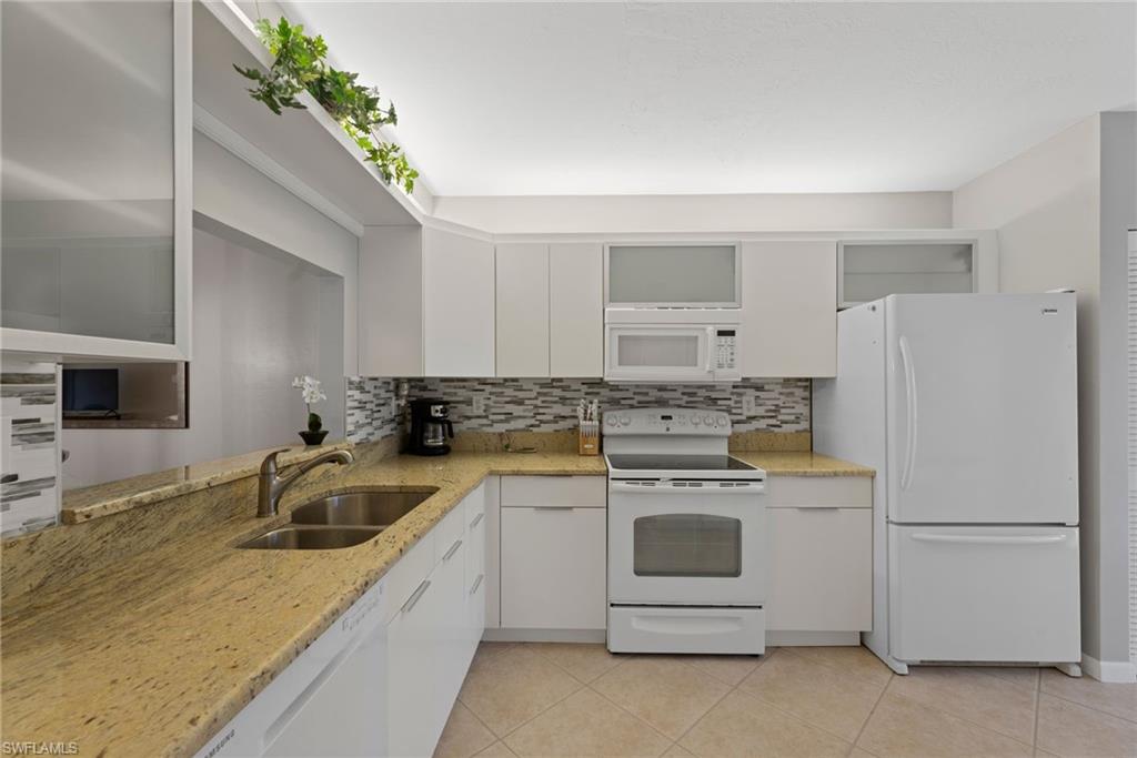 1828 Kings Lake Blvd # 103 Property Photo 6