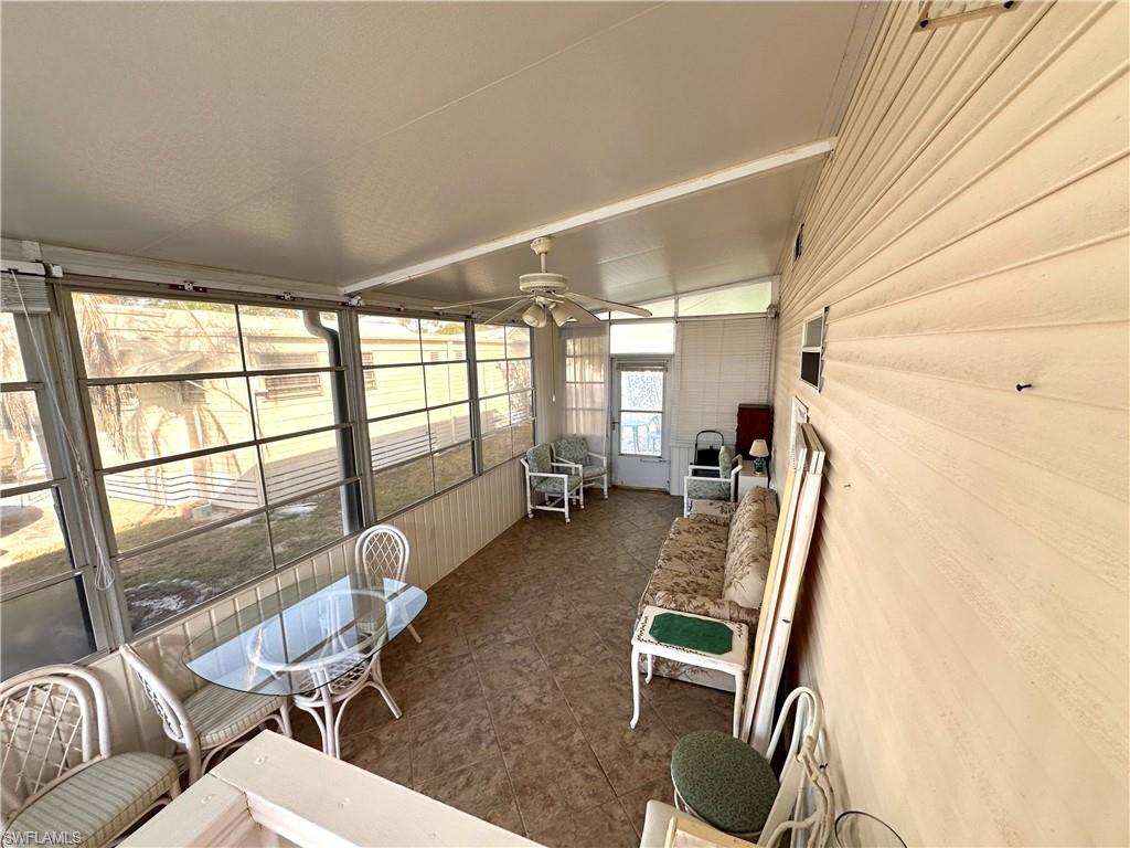4590 Candlestick Ct E Property Photo 4