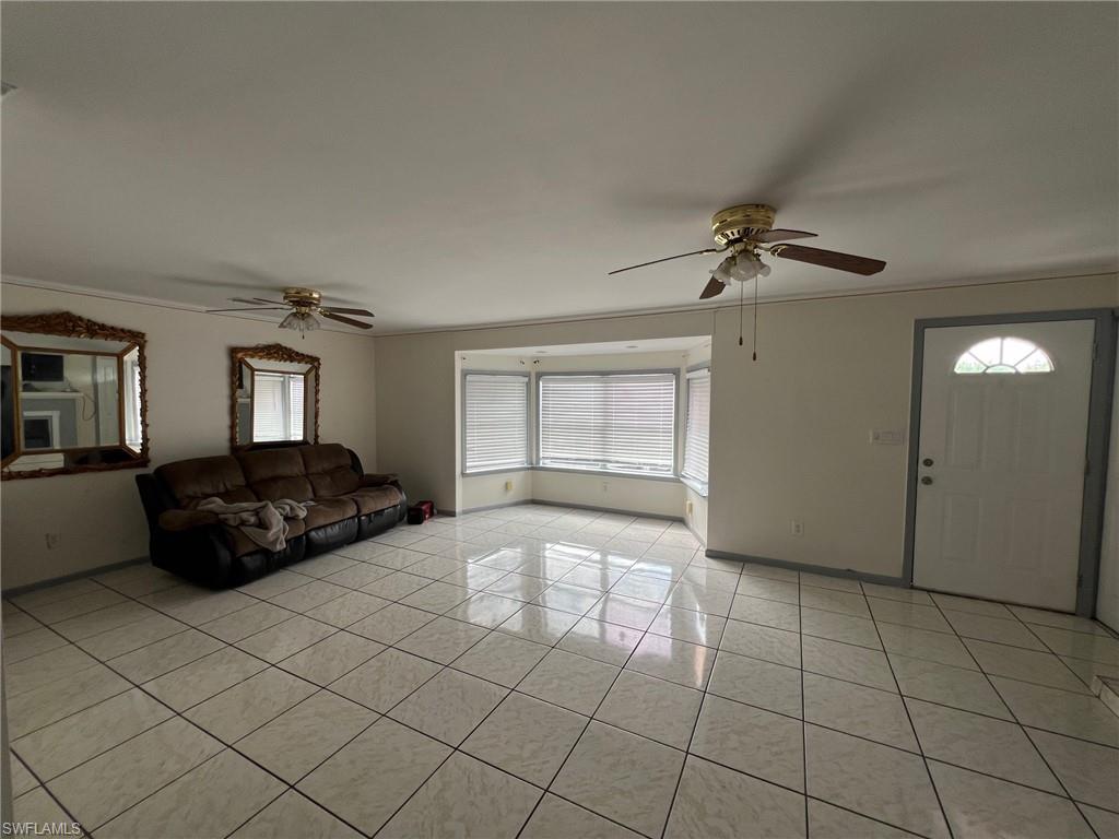 1116 Gifford Ave S Property Photo 8