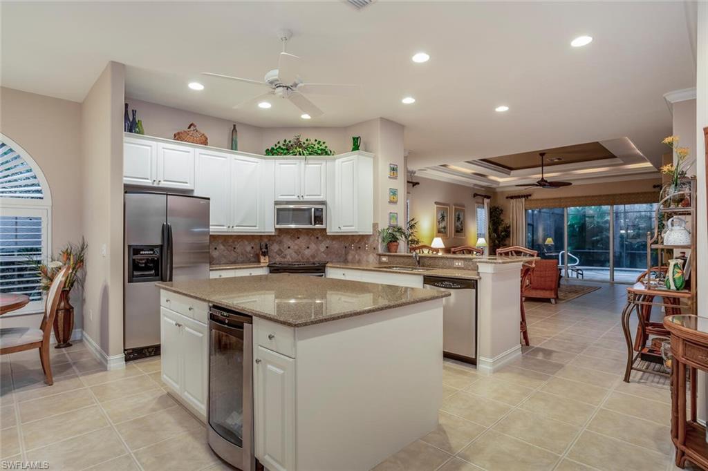 3095 Santorini Ct Property Photo 4