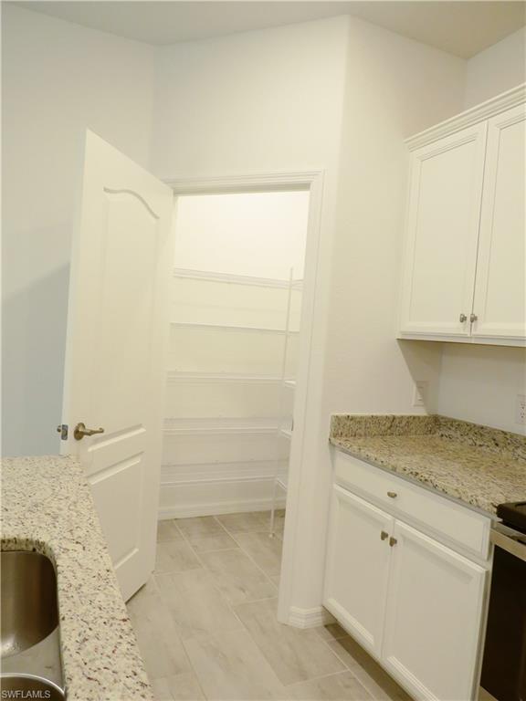 11226 Shady Blossom Dr Property Photo 6
