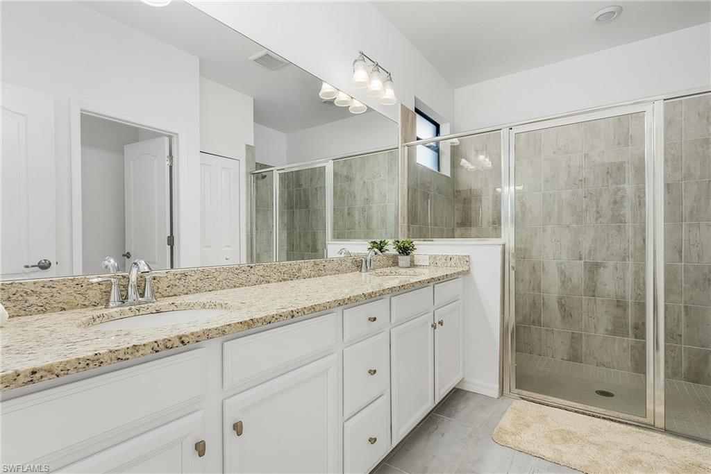 11226 Shady Blossom Dr Property Photo 9