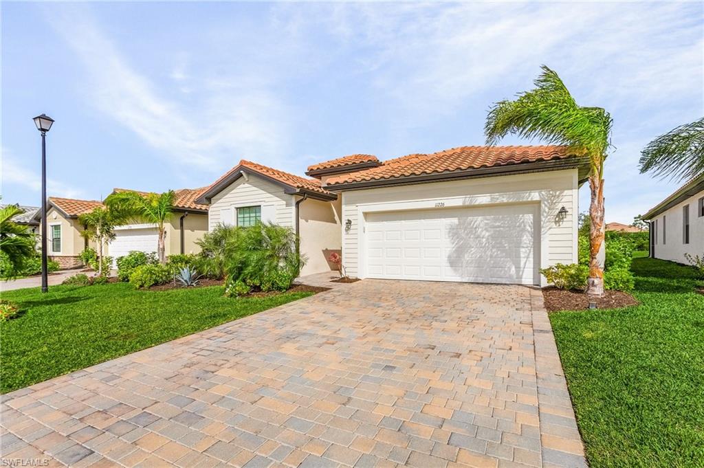 11226 Shady Blossom Dr Property Photo 36