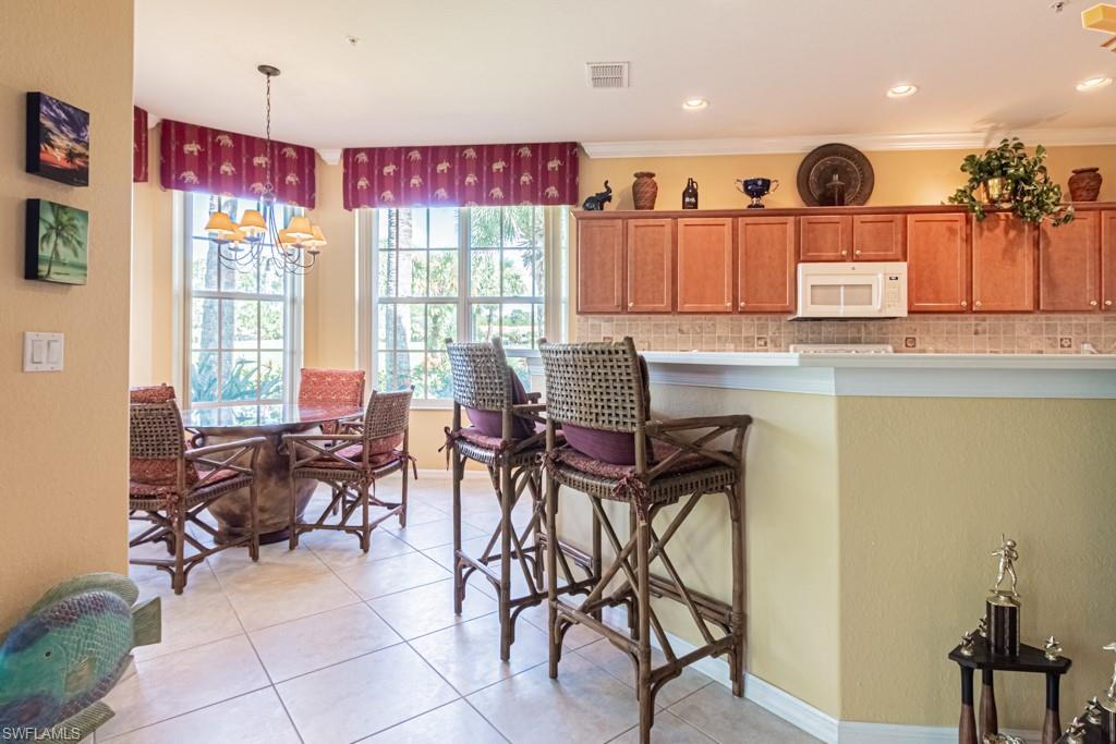 4675 Winged Foot Ct # 104 Property Photo 4