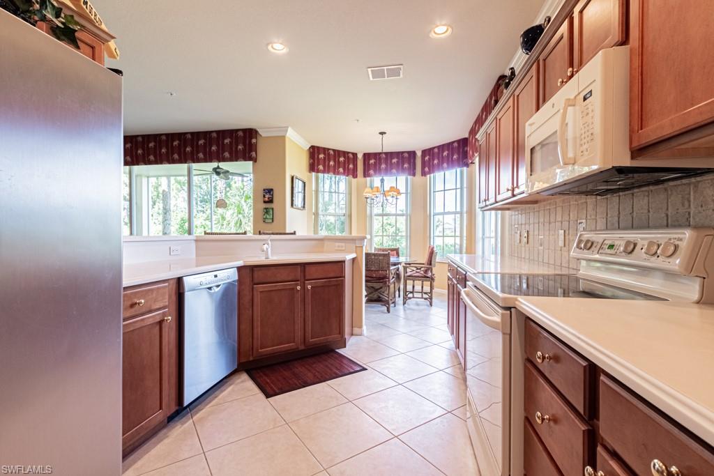 4675 Winged Foot Ct # 104 Property Photo 7