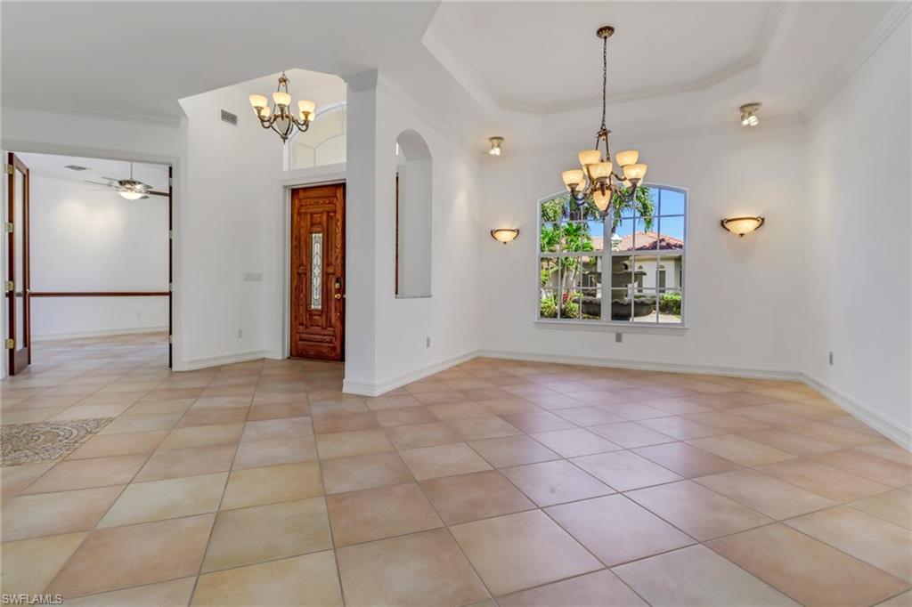 10878 Pond Ridge Dr Property Photo 7