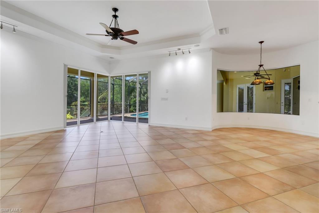 10878 Pond Ridge Dr Property Photo 17