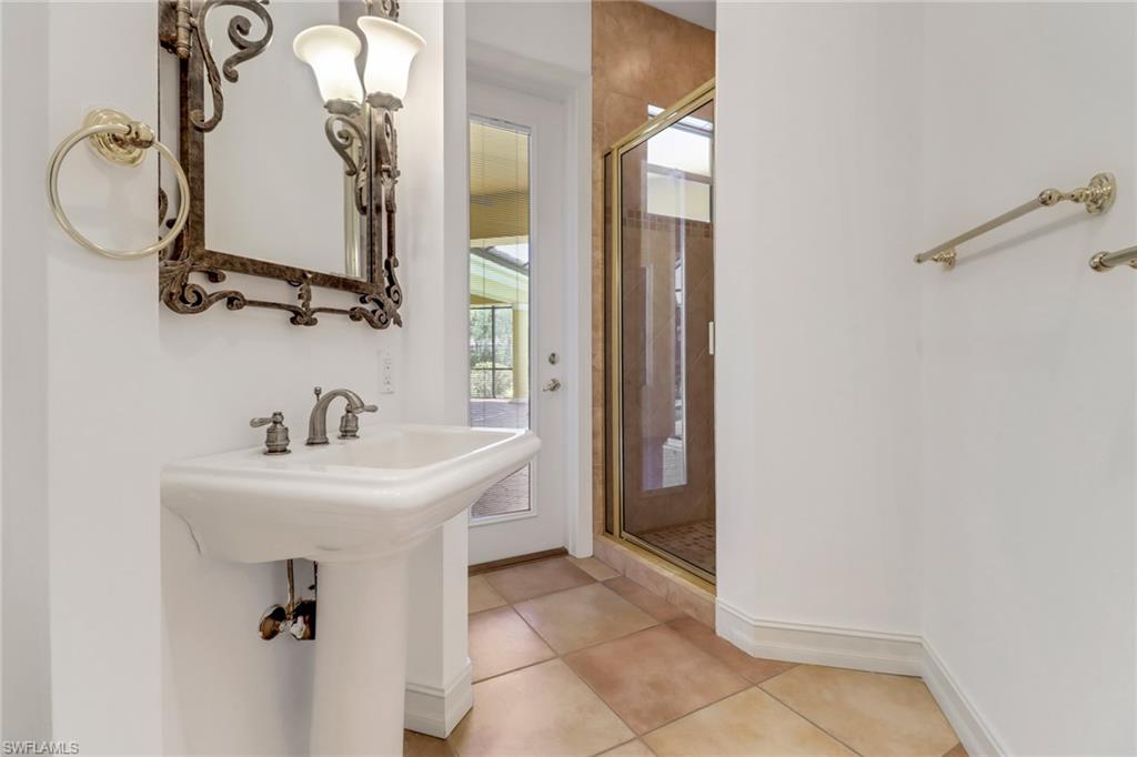10878 Pond Ridge Dr Property Photo 35