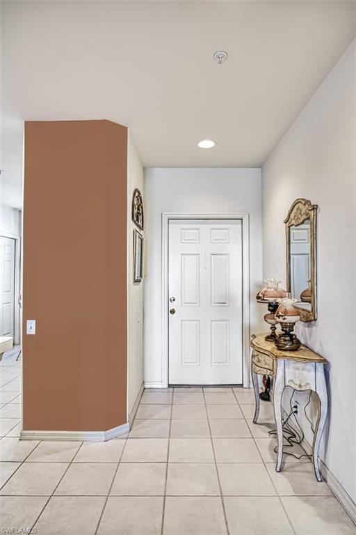 9180 Southmont Cv # 305 Property Photo 5