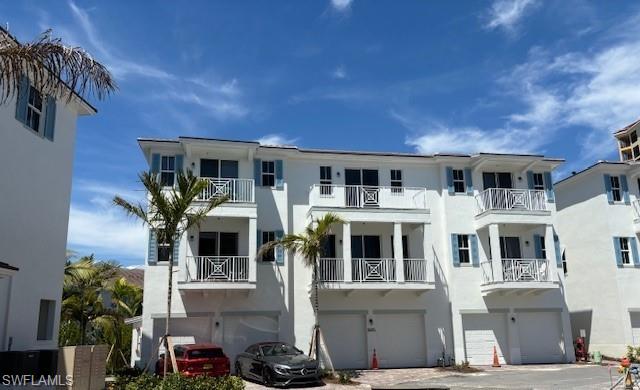 5815 Shell Cove Dr # 109 Property Photo 4