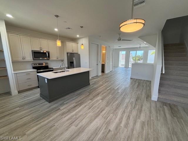 5815 Shell Cove Dr # 109 Property Photo 6