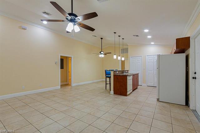 5326 Trammel St Property Photo 7