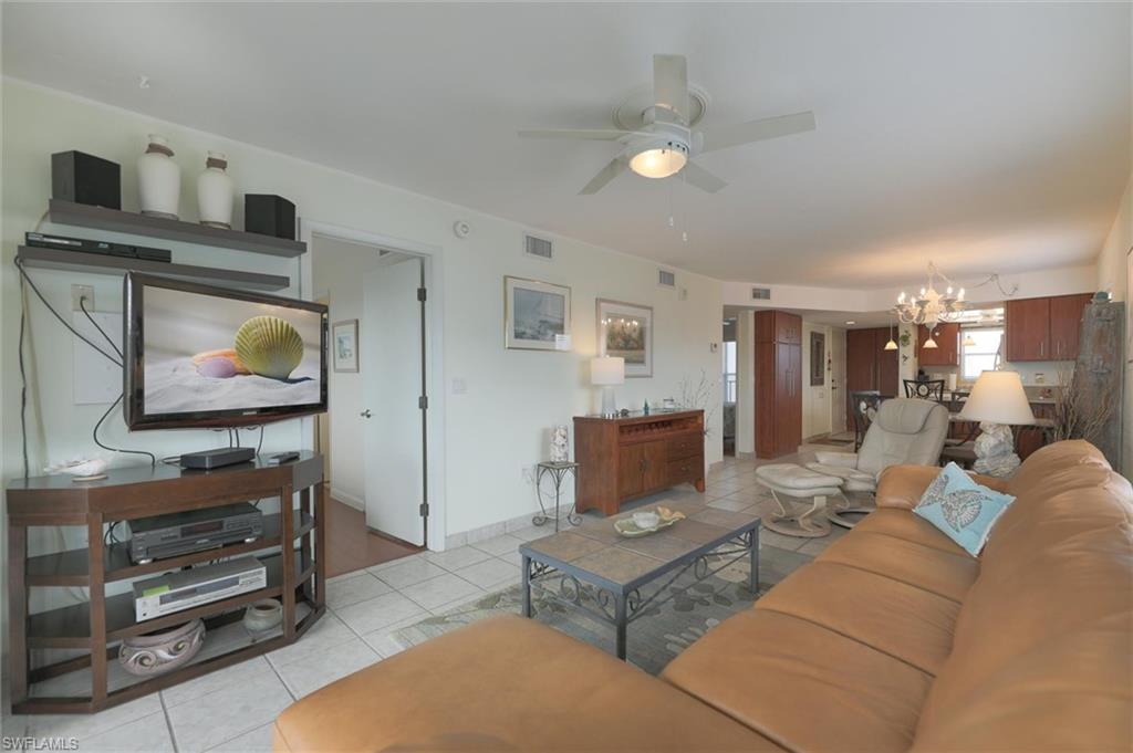 6899 Estero Blvd # 251 Property Photo 7