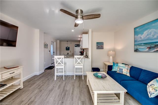 110 Bahia Via Property Photo 14