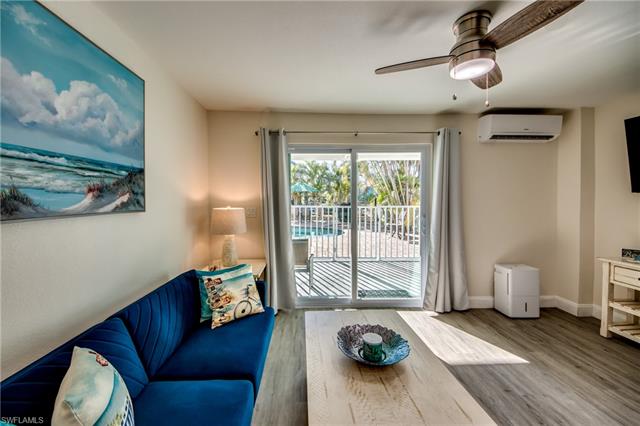 110 Bahia Via Property Photo 17