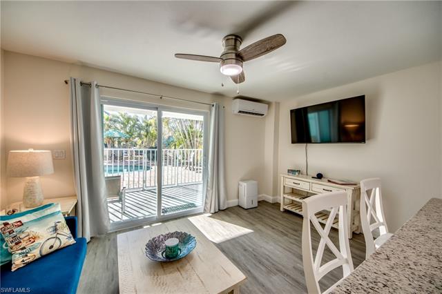 110 Bahia Via Property Photo 18