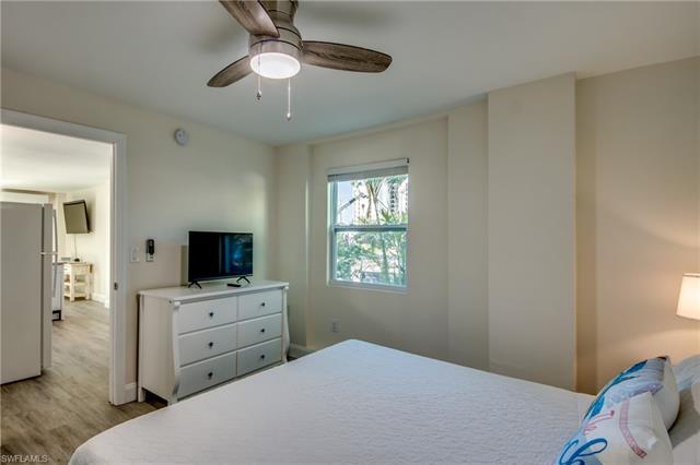 110 Bahia Via Property Photo 22