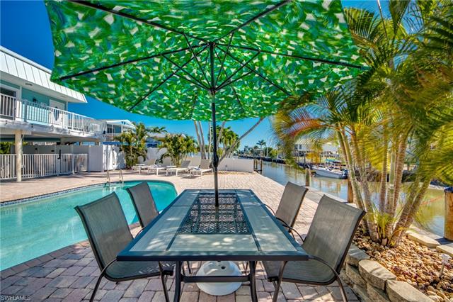 110 Bahia Via Property Photo 36