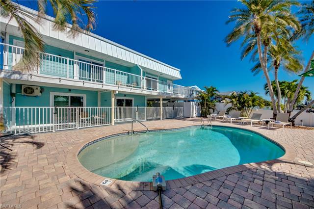 110 Bahia Via Property Photo 39