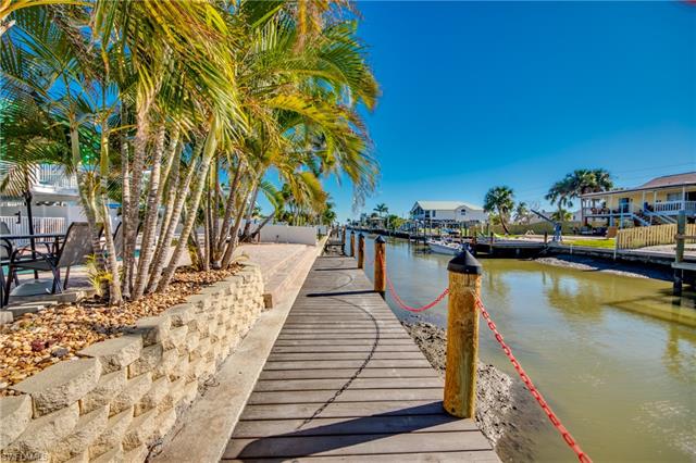 110 Bahia Via Property Photo 44