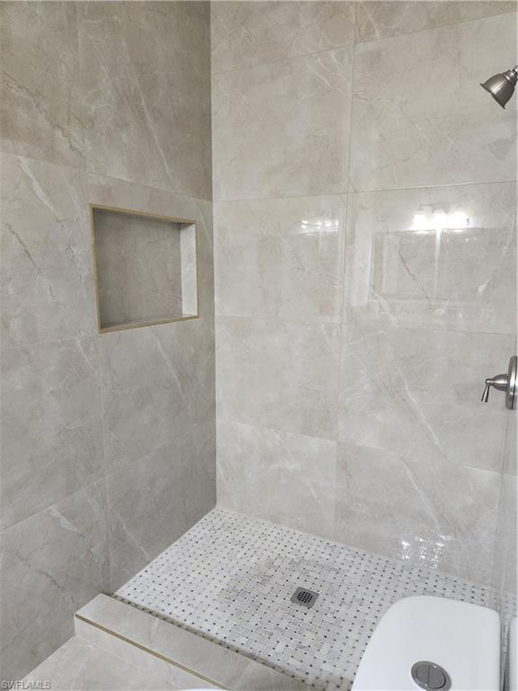1385 47th Ave Ne Property Photo 19