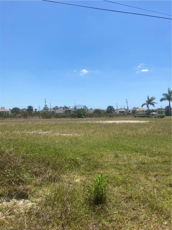 2854 Nw 6th Ter Property Photo 3