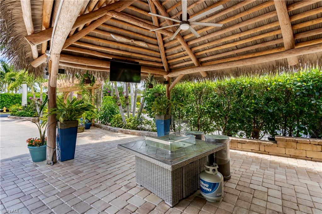 13621 Snapper Ln Property Photo 3