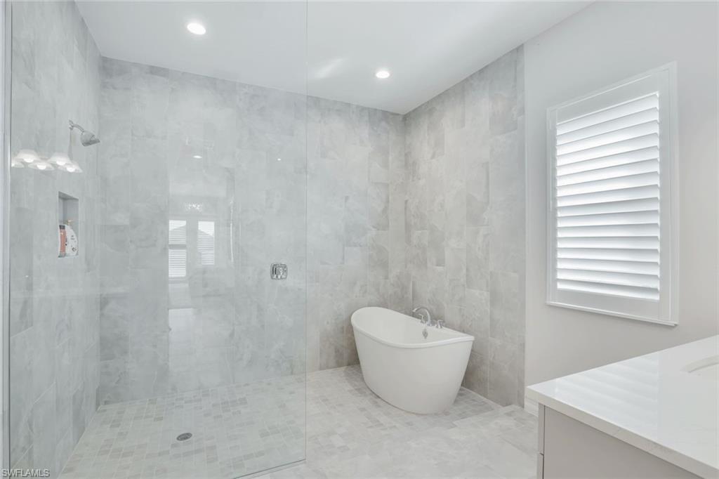 14327 Laguna Springs Ln Property Photo 15