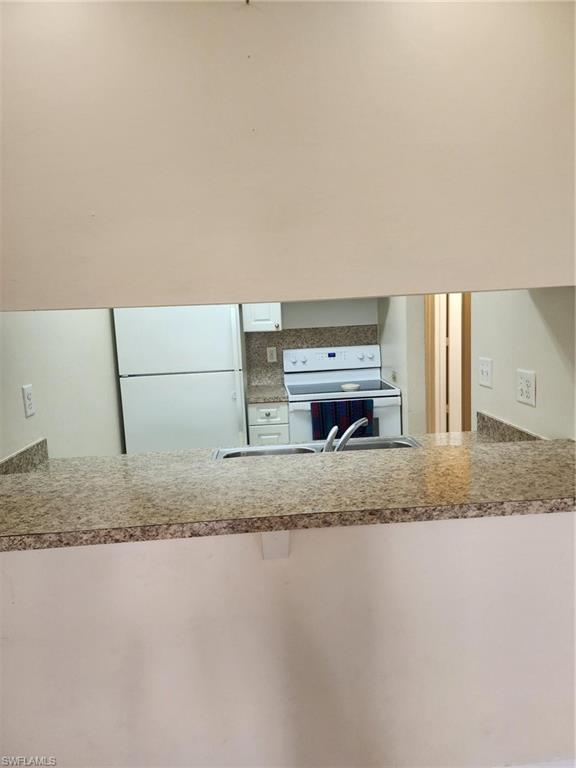 413 Se 24th Ave # A Property Photo 3