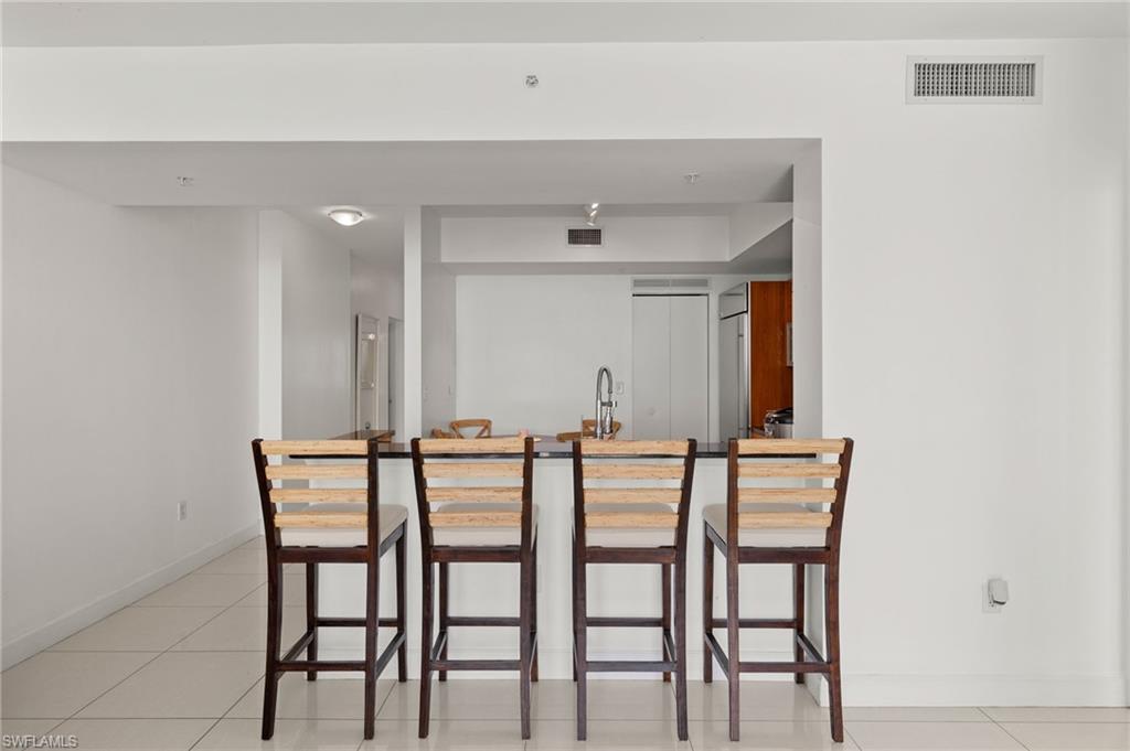 3000 Oasis Grand Blvd # 3002 Property Photo 10
