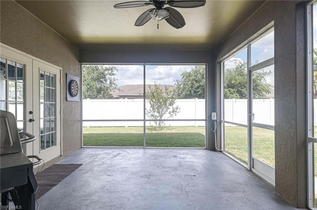 2743 Nature Pointe Loop Property Photo 34