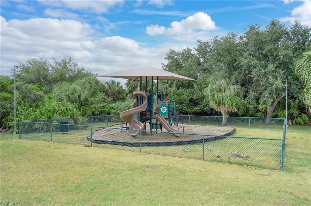 2743 Nature Pointe Loop Property Photo 45