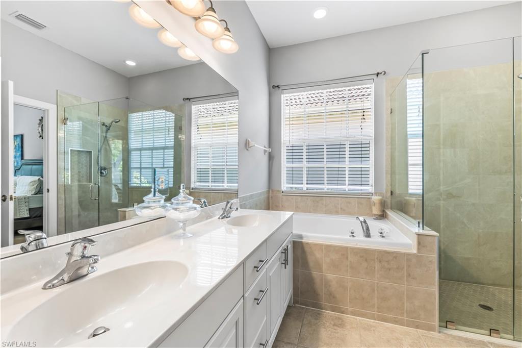 5546 Whispering Willow Way Property Photo 18