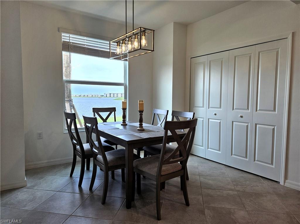 5433 Double Eagle Cir # 2915 Property Photo 5