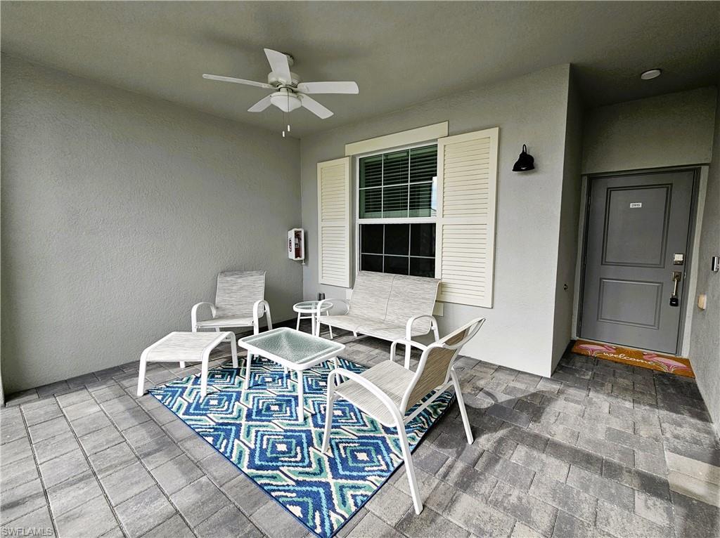 5433 Double Eagle Cir # 2915 Property Photo 8