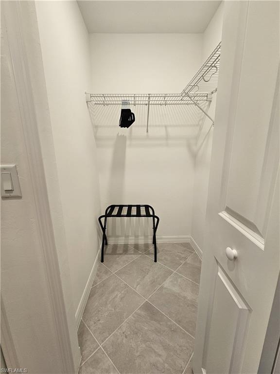 5433 Double Eagle Cir # 2915 Property Photo 15