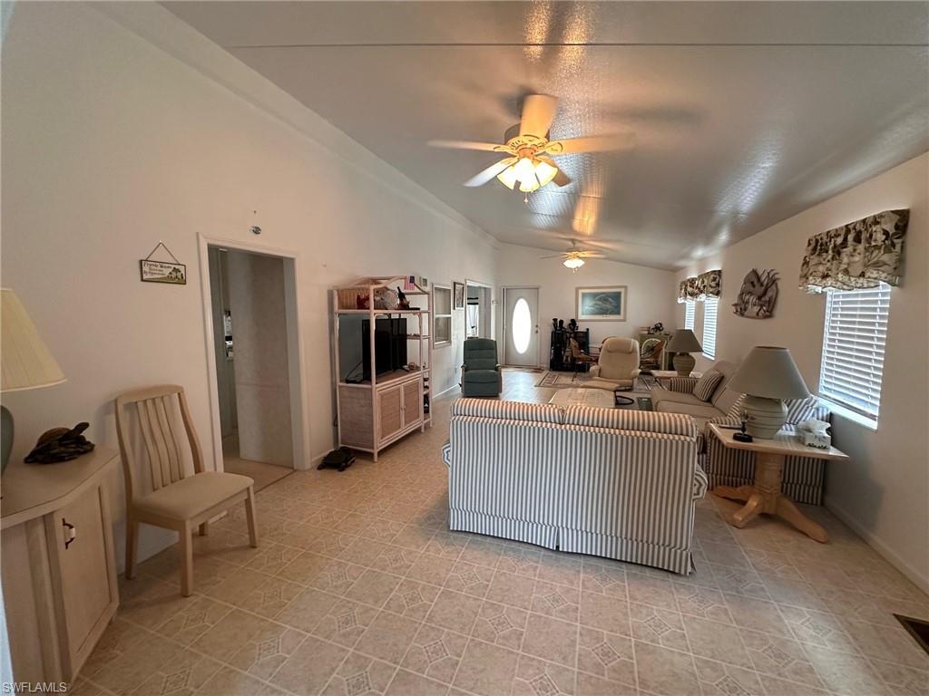1307 Silver Lakes Blvd Property Photo 5